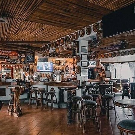 Harleys Hotel Olongapo Zewnętrze zdjęcie