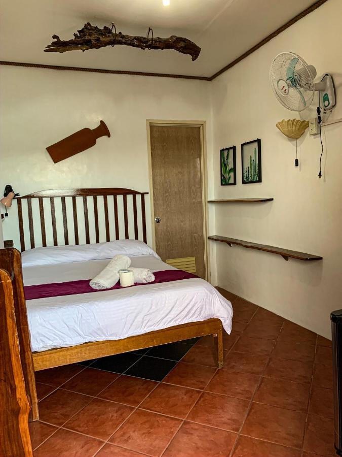 Harleys Hotel Olongapo Zewnętrze zdjęcie