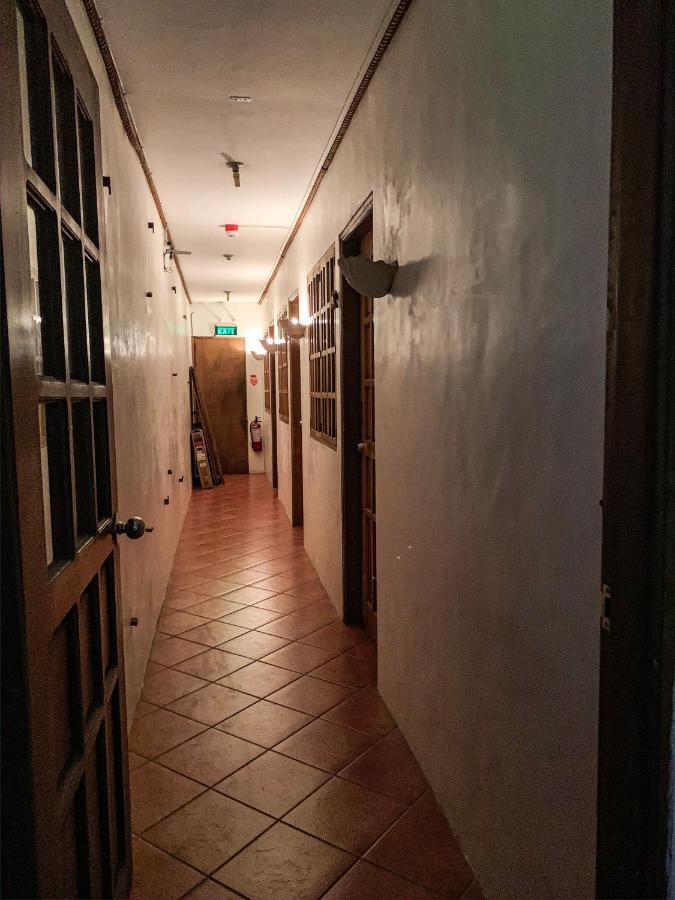 Harleys Hotel Olongapo Zewnętrze zdjęcie